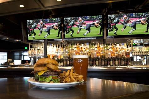 denver's best sports bars|best place to watch football near me.